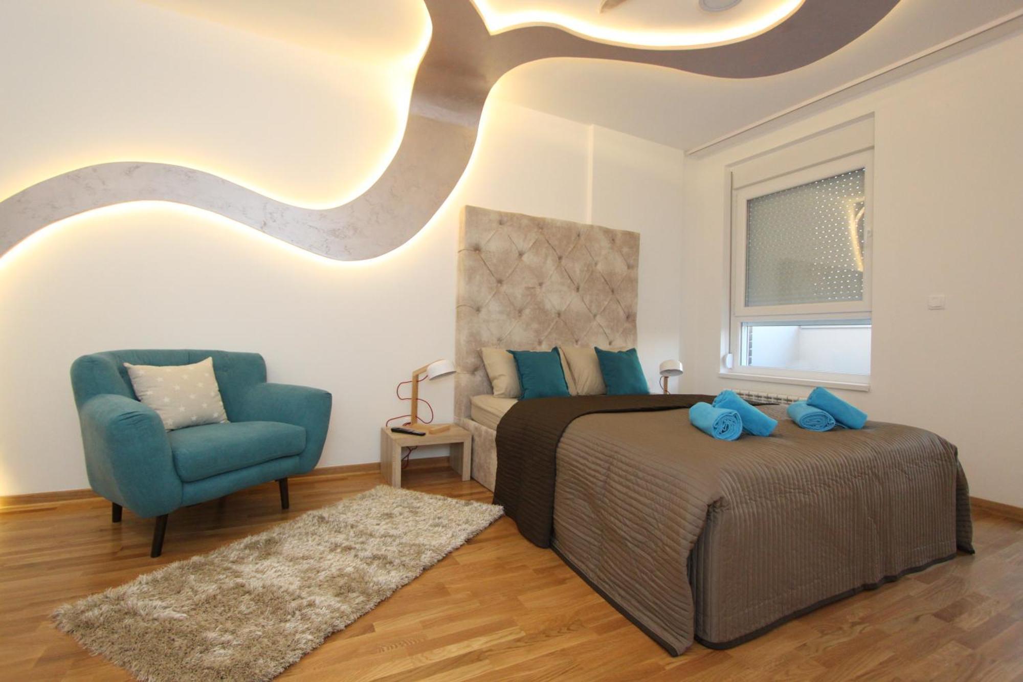 Riviera New Belgrade Apartment, Parking 5 Eur Per Day Bagian luar foto