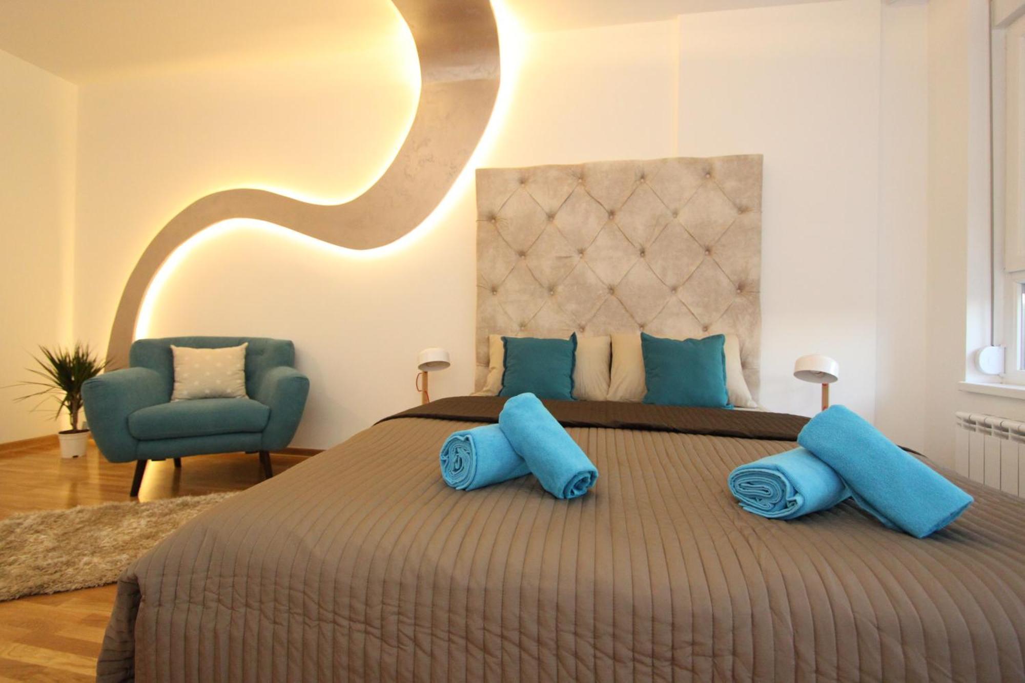 Riviera New Belgrade Apartment, Parking 5 Eur Per Day Bagian luar foto